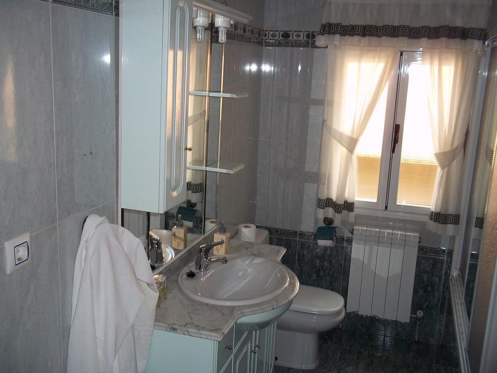 Casa Rural La Esmeralda Наварредонда-де-Гредос Номер фото